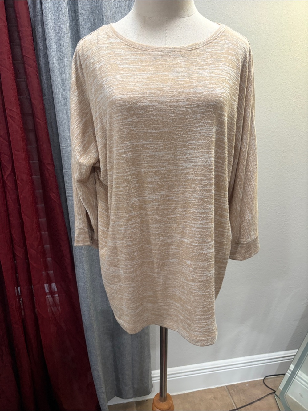 Chico's Beige Marled Knit Boatneck Pullover